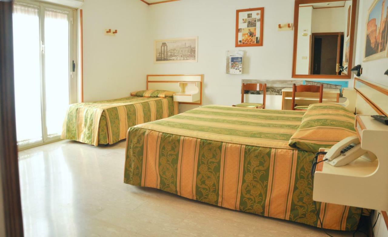 Hotel Argentina & Spa Fiuggi Esterno foto